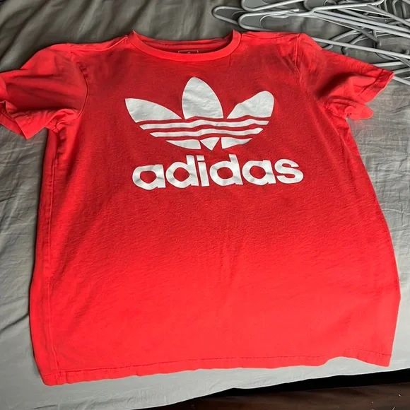 Boys adidas T-shirt - Picture 1 of 2